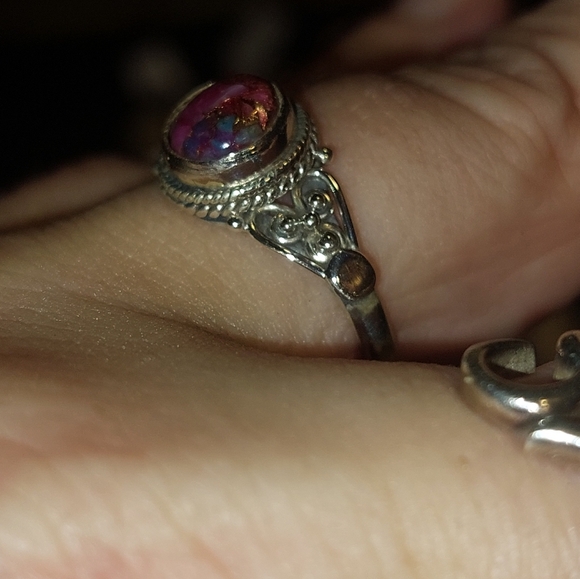 Pink Oyster Turquoise Sterling Silver Ring Size 7.75 - Picture 4 of 6